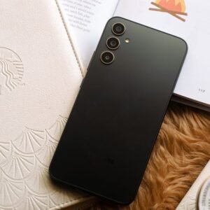 Samsung Galaxy A34 5G 128GB – £145.