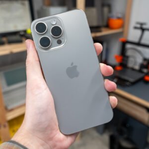 iPhone 15 Pro Max (256GB, 89% Battery Health)